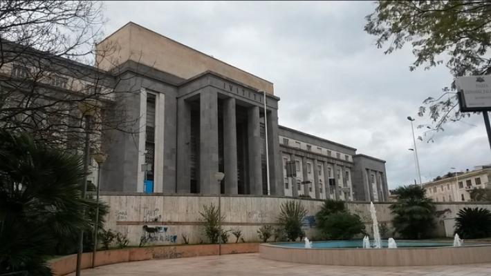 Fondi per coste sarde sottratti, indagati in silenzio dal Gip