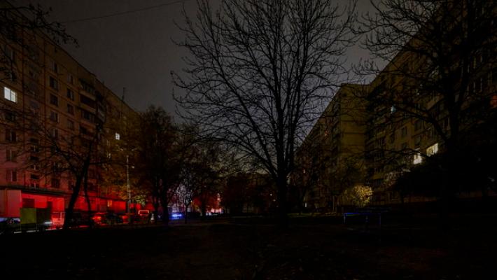 Attacco russo su Kharkiv nella notte, 32 feriti