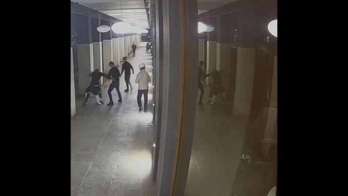 Studente accoltellato, arrestato 'non capimmo la gravità'