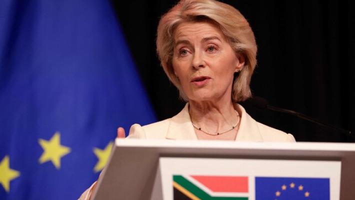 I vertici Ue sentono Zelensky: "Nulla si decide senza Kiev"