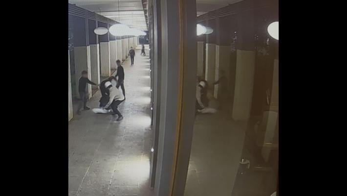 Studente accoltellato, arrestato 'sono preoccupato per lui'