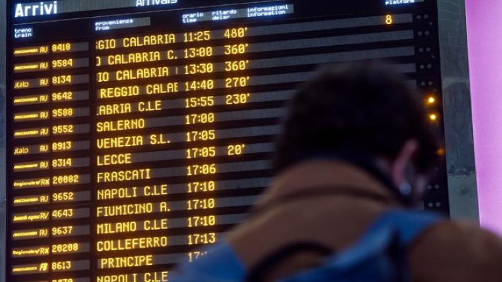 Investimento mortale lungo binari a Firenze, ripercussioni Av