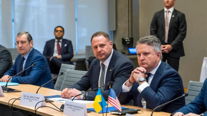 Yermak, 'fatto progressi verso una pace giusta e duratura'