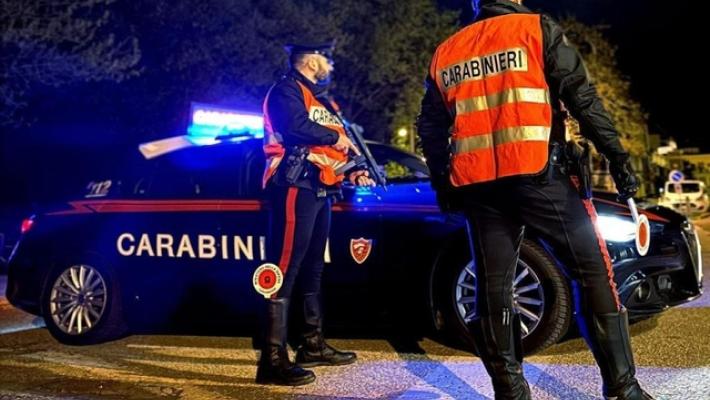 Aggredito dal branco per il cellulare, 13enne in ospedale