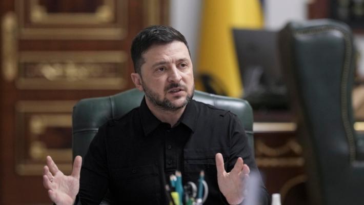 Zelensky, 'pronti ad andare avanti con il piano di pace'