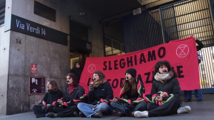 Extinction Rebellion a Rai Torino, 'su violenza parole contano'