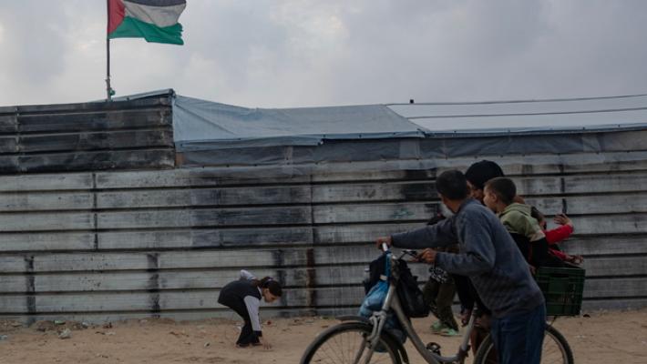 Media, due bambini uccisi da drone israeliano a Khan Yunis