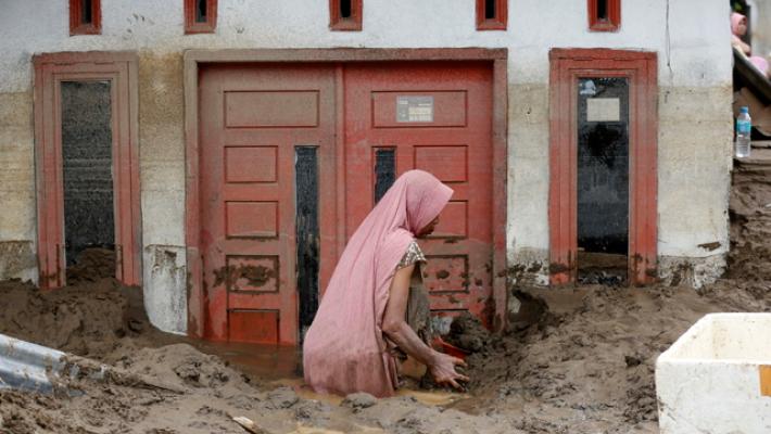 Oltre 460 morti per le inondazioni nel Sud Est Asiatico
