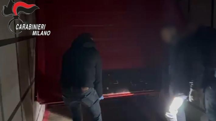 Trecento chili di droga sul Tir, quattro arresti a Milano