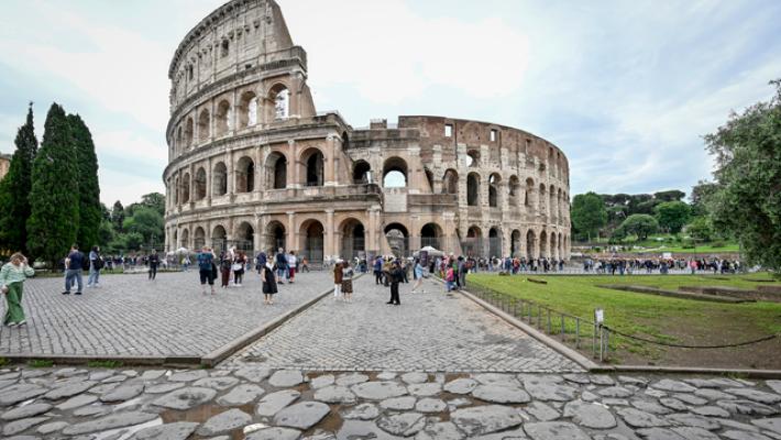 Roma, tornano i tram e il 16 apre la fermata metro C Colosseo
