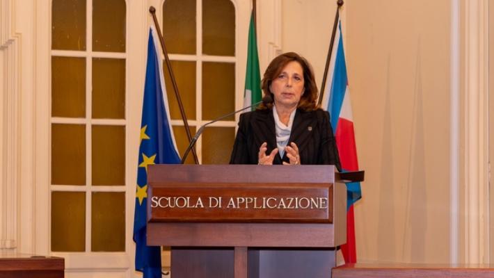 Rauti, tracciamo l'idea-progetto di un liceo interforze