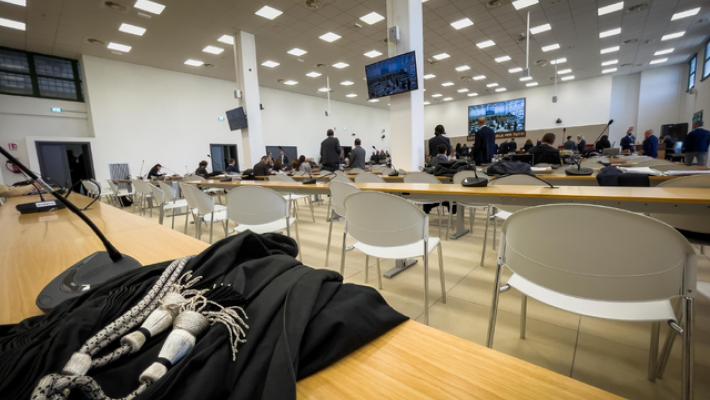 Violenze in carcere: 18 archiviazioni, c'è agente suicida