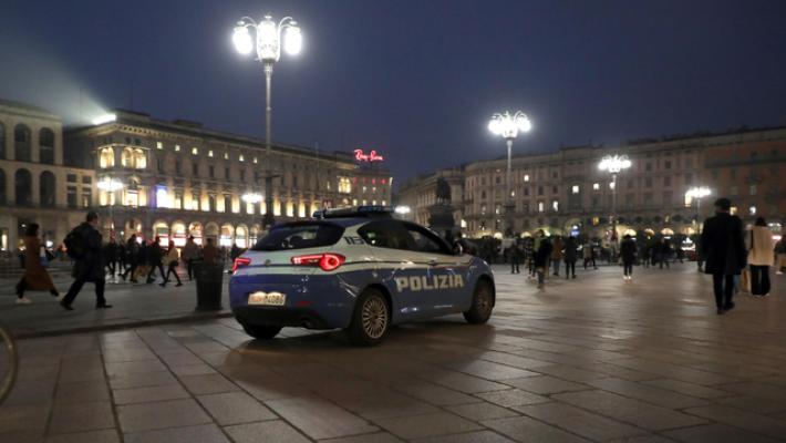 Accoltellò giovane in Piazza Duomo a Milano, fermato