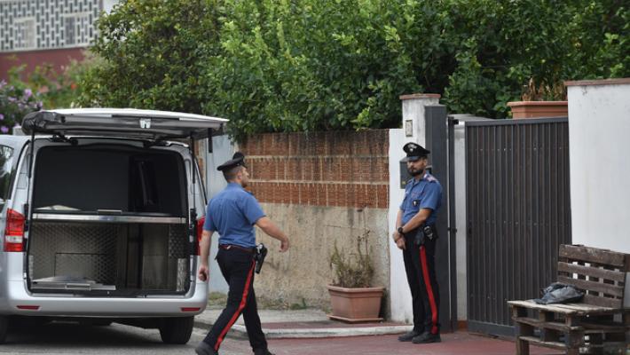 Lite finisce in omicidio, uomo ucciso in casa, un arresto