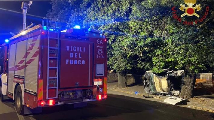 Scontro fra auto e minicar, muore una 16enne alle porte di Roma