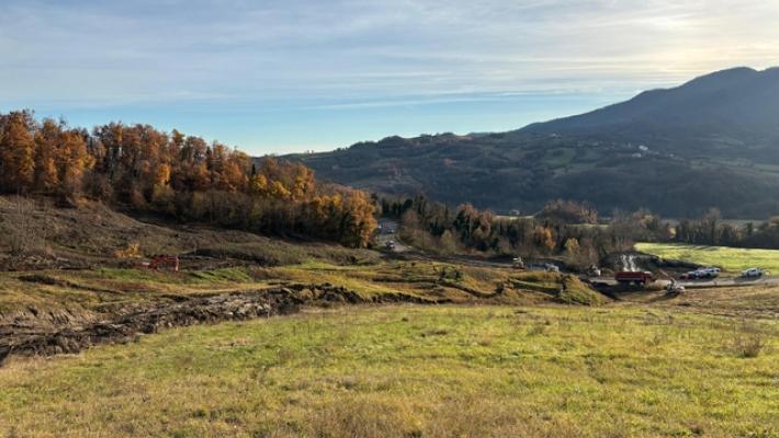 Si riattiva frana nel Parmense, corsa per salvare la statale