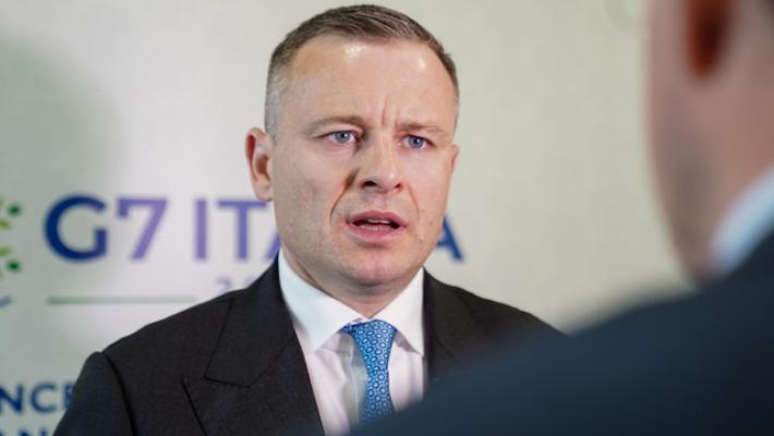 G7 finanze, pronti ad aumentare la pressione su Mosca