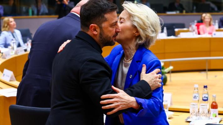 Vertici Ue vedono Zelensky, 'sovranità Kiev va rispettata'