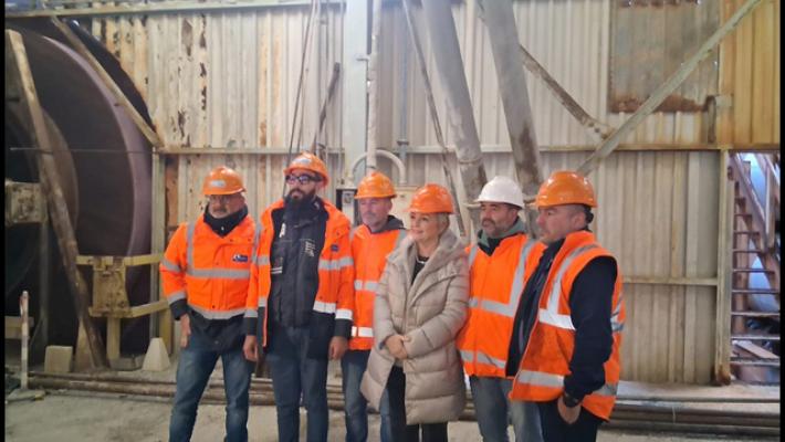 Eurallumina, delegazione di lavoratori coi sindacati domani al Mimit