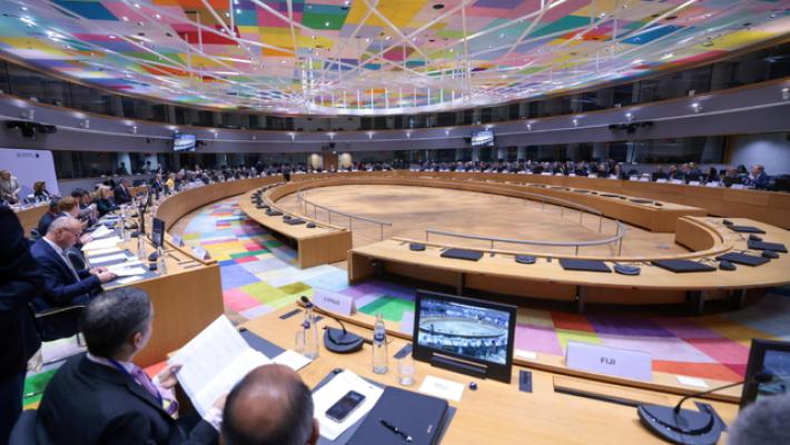 Ft, 'l'Ue verso il sì per congelare 210 miliardi di asset russi'