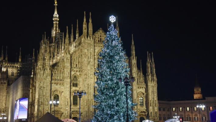 Capodanno a Milano, al massimo 4.500 persone in piazza e fuochi d'artificio vietati