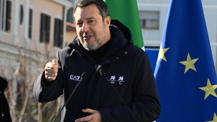 Borghi, sul decreto armi attendiamo cambiamenti ma il governo non rischia