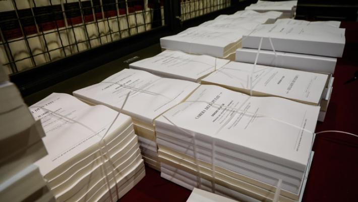 Stallo sulla manovra, commissione rinviata