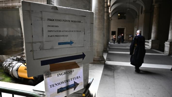 Ponte Genova: difesa ex direttore tronco, Morandi non segnal&ograve; i difetti