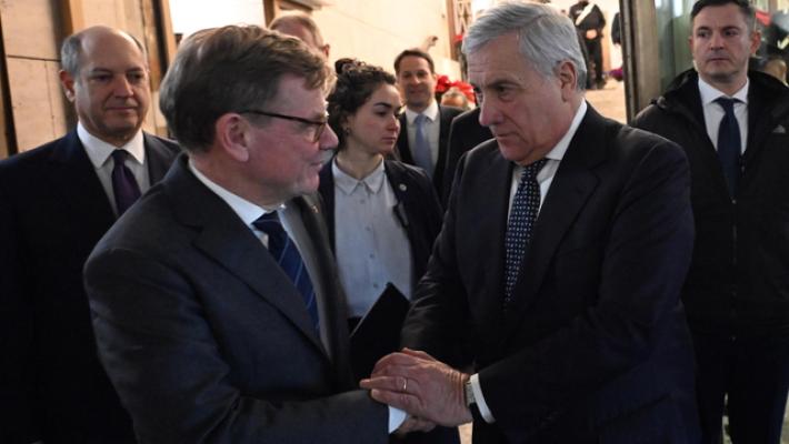 Tajani, il referendum sulla giustizia non avr&agrave; impatto sul governo