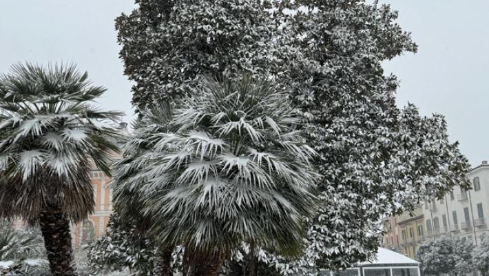 Arriva una perturbazione, piogge e forti nevicate fino a quote basse