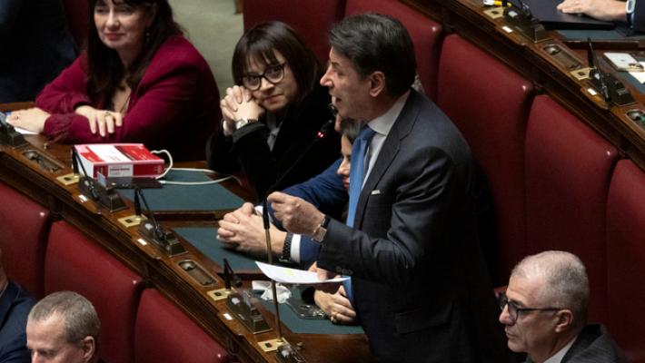 Conte a Meloni, attenta a firmare per gli italiani sugli asset russi