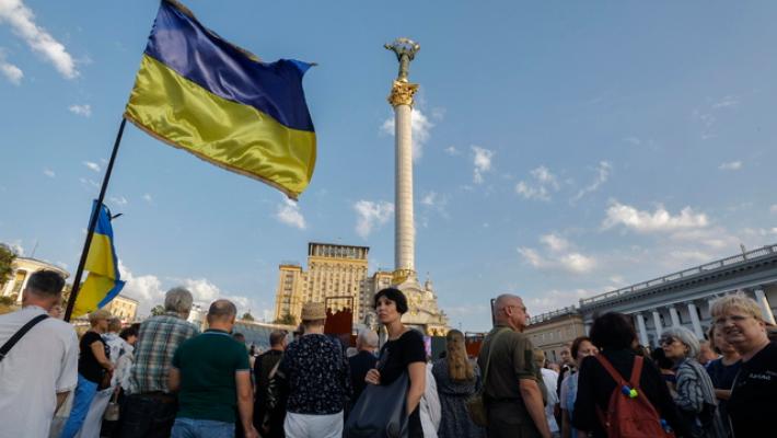 Ue lavora a prestito ponte per Kiev, pi&ugrave; tempo per uso degli asset