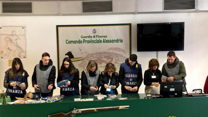Gdf Alessandria sequestra 7 milioni di prodotti illegali, 36 denunciati
