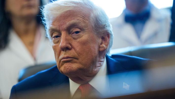 Trump, abbiamo colpito l'Isis con una 'fortissima rappresaglia' in Siria