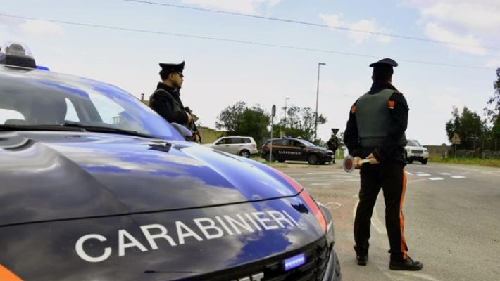 Tentato omicidio nel Sassarese, la vittima &egrave; ferita gravemente