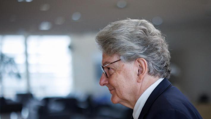 Gli Usa negano i visti a 5 europei, tra cui l'ex commissario Ue Breton