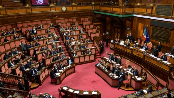 S&igrave; del Senato alla fiducia sul maxiemendamento alla manovra