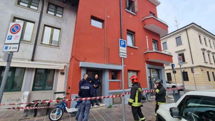 Rogo in appartamento a Udine, trovata morta una donna
