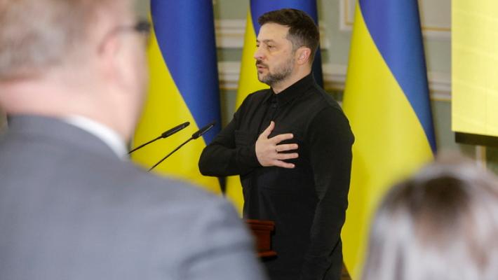 Zelensky, massiccio attacco sull'Ucraina con 30 missili e 650 droni