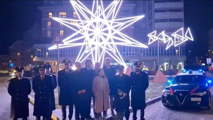 Verona dedica la Stella di Natale ai carabinieri morti a Castel D'Azzano