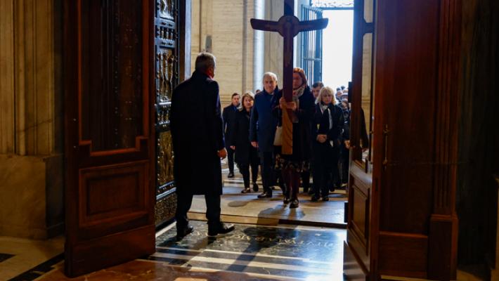 Giubileo verso la fine, chiusa la Porta santa di S.M.Maggiore