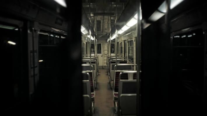 Ferite tre donne accoltellate nella metro di Parigi, aggressore in fuga