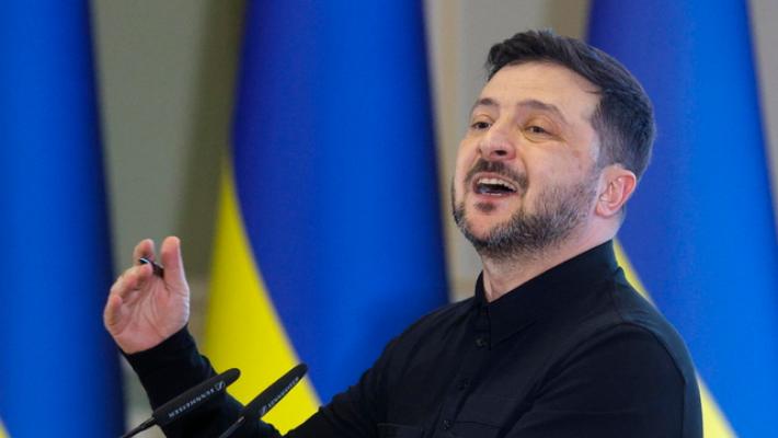 Zelensky, 'i raid russi dimostrano che Mosca non vuole la pace'