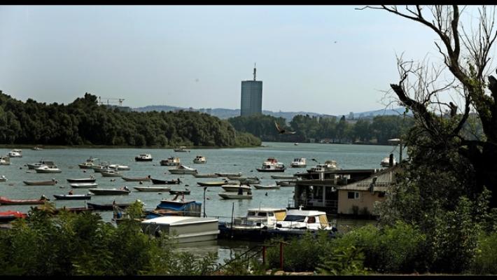 A Belgrado rimossa con successo una bomba Usa inesplosa