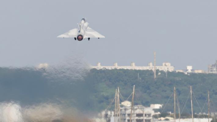 Taiwan, rilevati 89 aerei militari cinesi e 28 imbarcazioni vicino all'isola