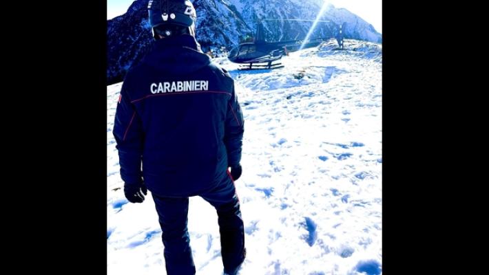 Ancora con l'elicottero sulle piste, Enac sospende licenza di volo