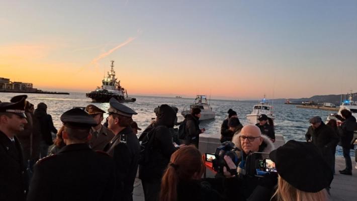 "Saluto alla Citt&agrave;", Prefetto Trieste e tutte forze ordine in piazza Unit&agrave;