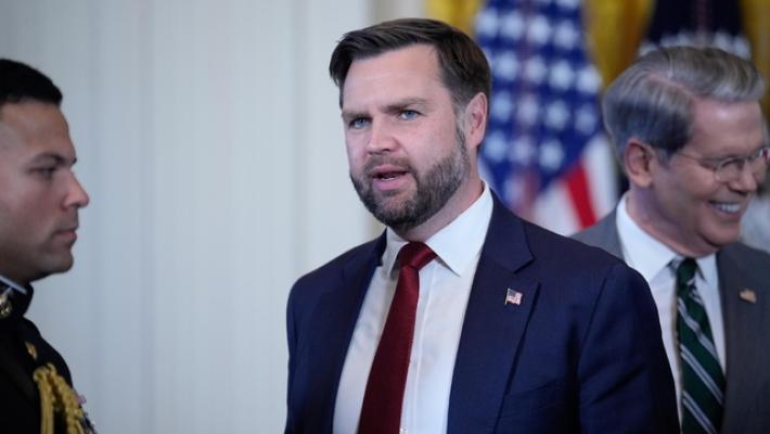 Vance, Trump aveva offerto a Maduro diverse vie d'uscita