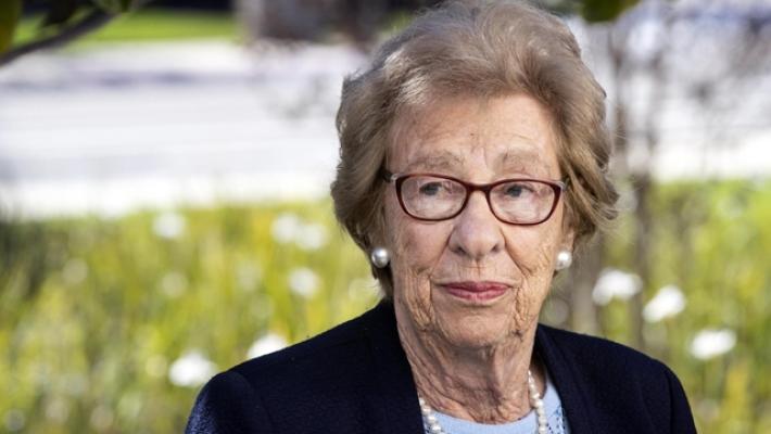 Muore Eva Schloss, sopravvissuta ad Auschwitz, sorellastra di Anna Frank