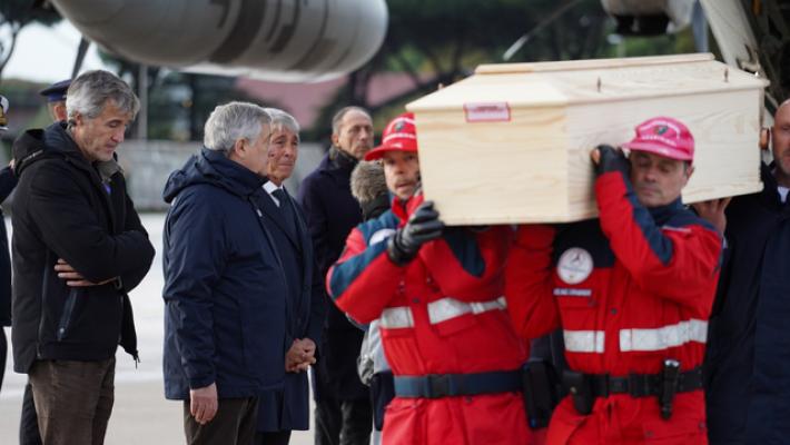 'Riccardo &egrave; in paradiso', Roma abbraccia il 16enne morto a Crans-Montana